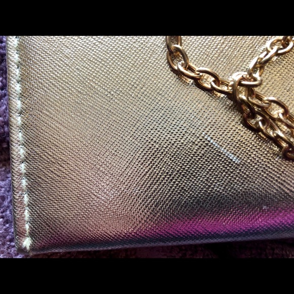 Clutch - Picture 7 of 9